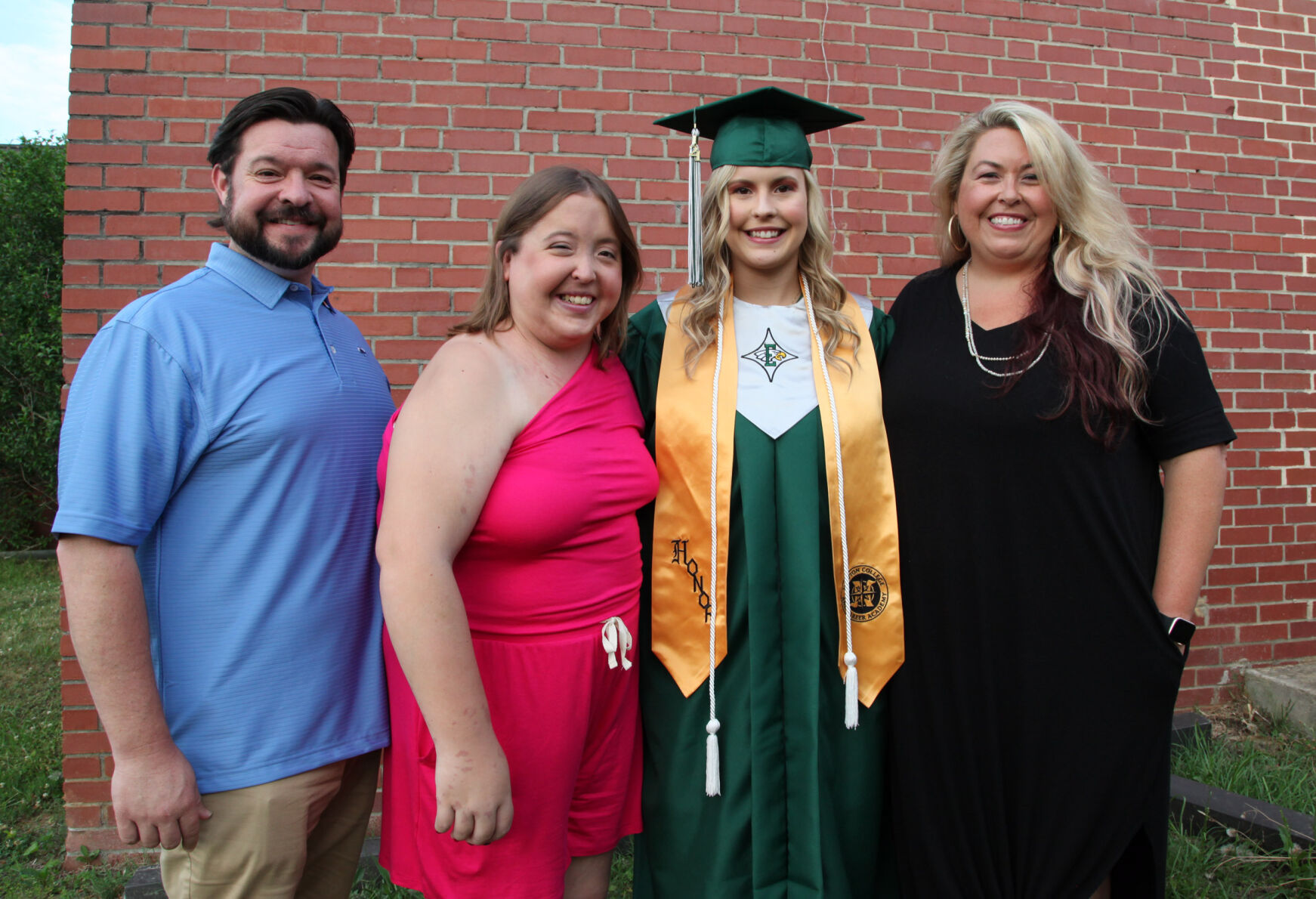EastsideGrad_0258.JPG